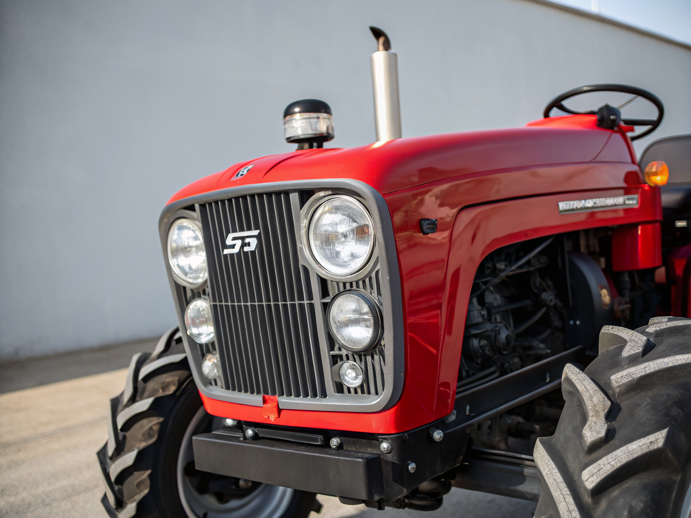 Tractor de Fuerza 100 HP